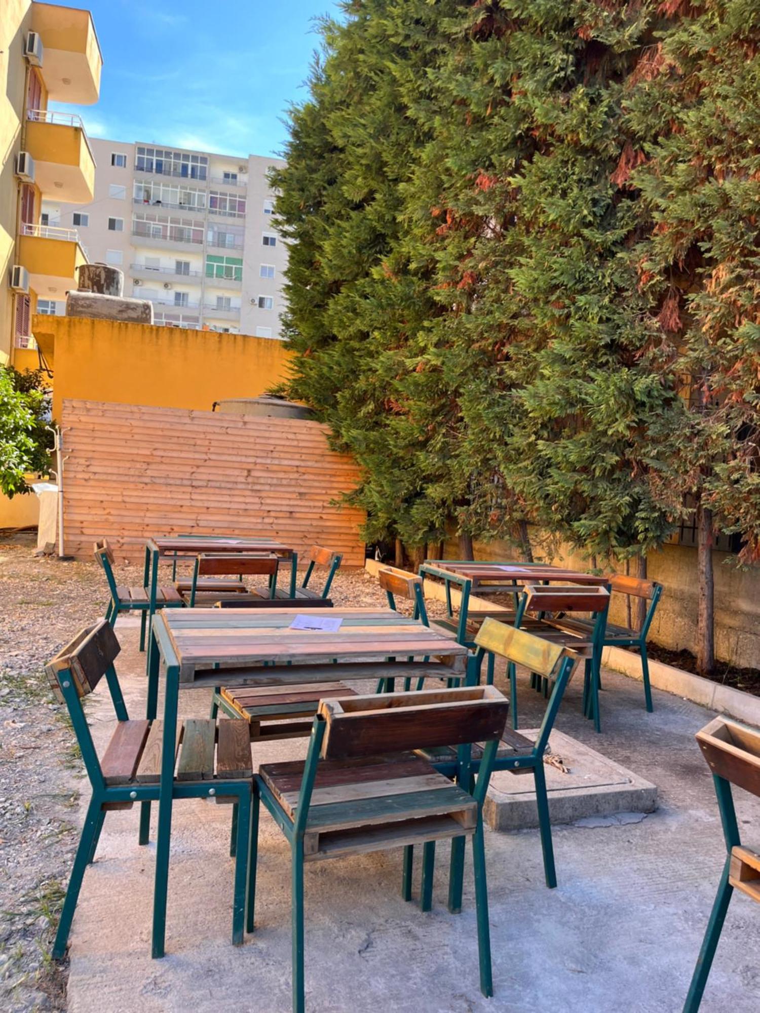 Belix Hotel Apartments, Near The Beach Дуррес Екстер'єр фото