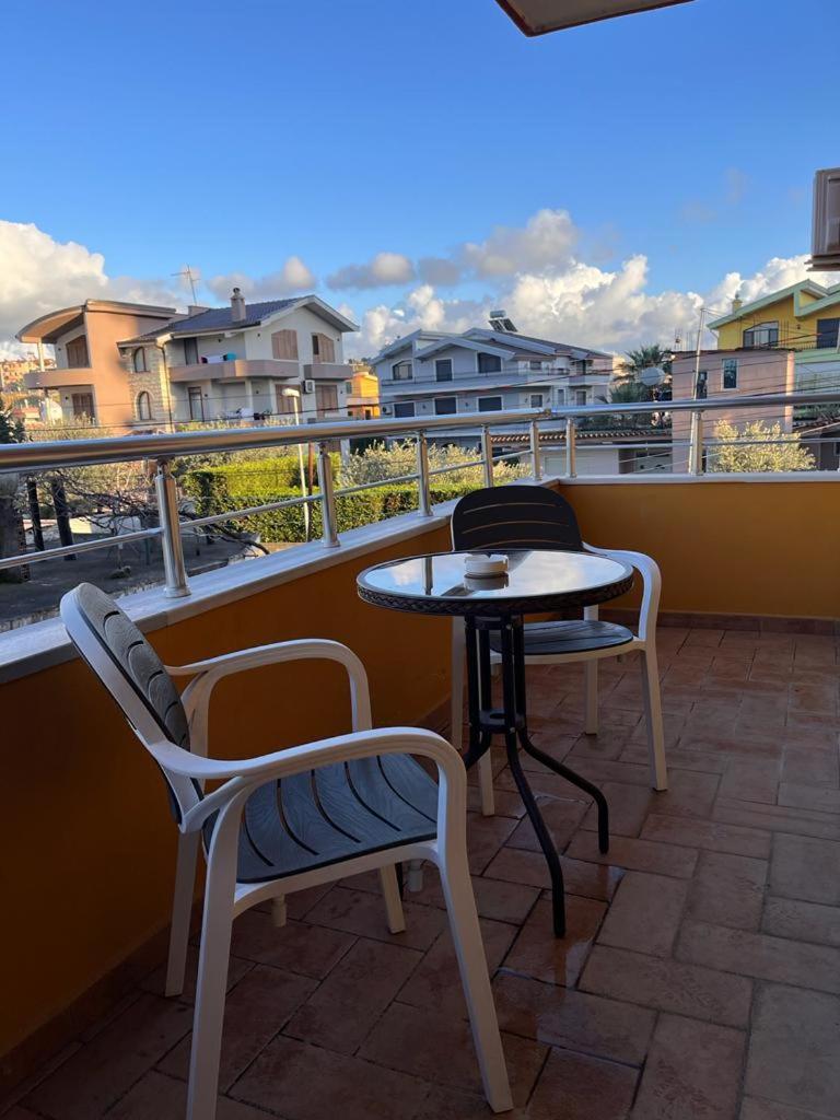 Belix Hotel Apartments, Near The Beach Дуррес Екстер'єр фото