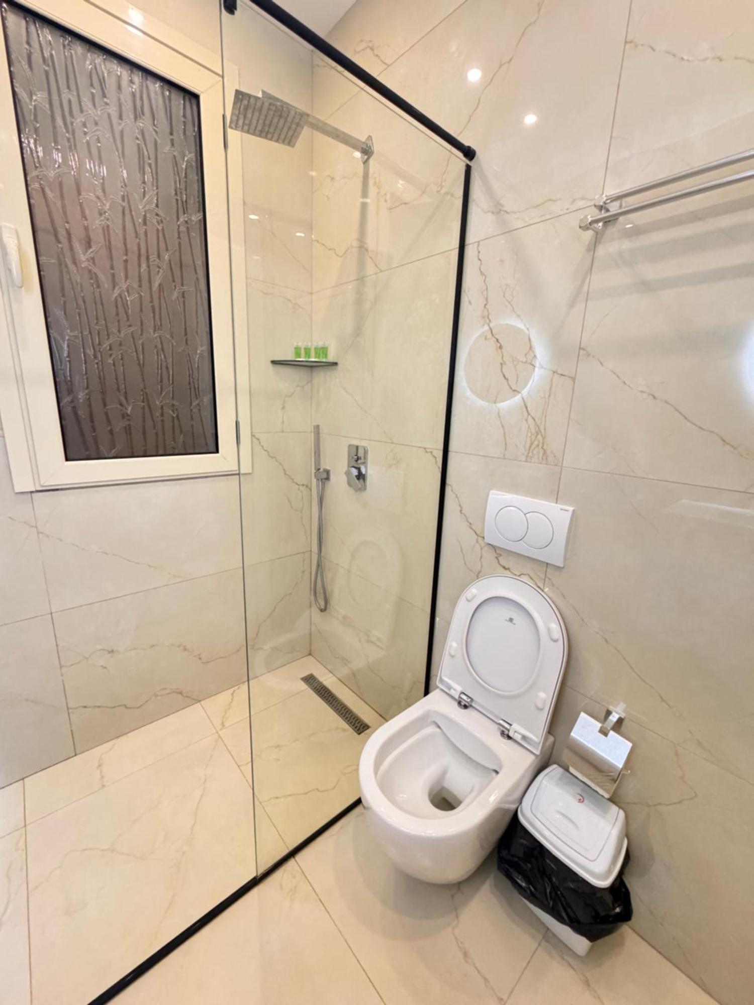 Belix Hotel Apartments, Near The Beach Дуррес Екстер'єр фото
