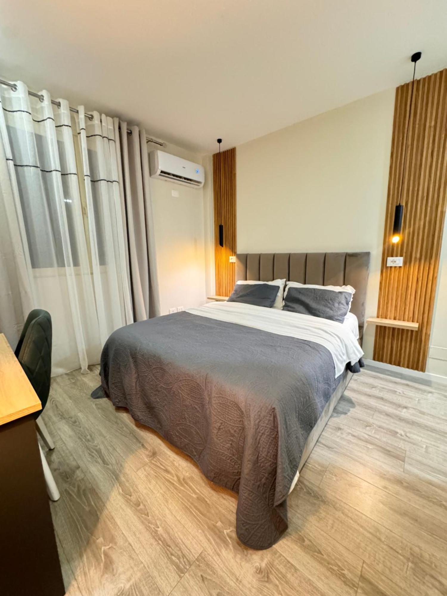 Belix Hotel Apartments, Near The Beach Дуррес Екстер'єр фото